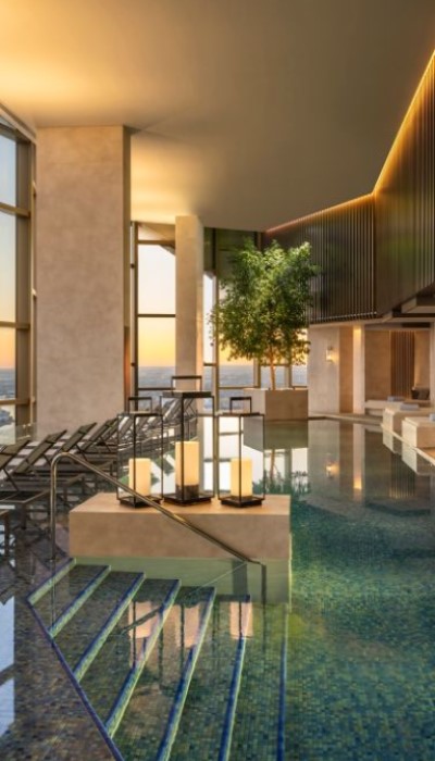 The Ritz-Carlton