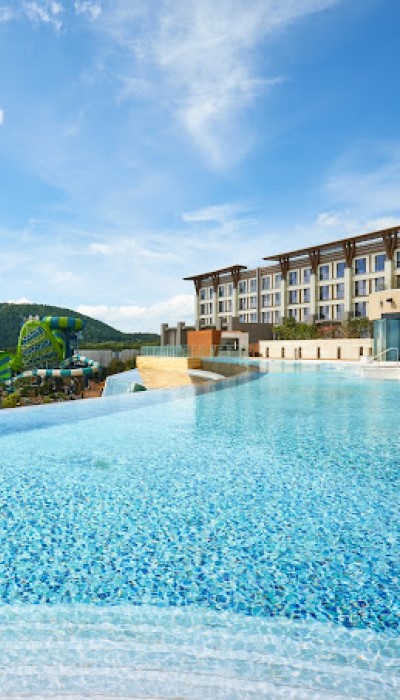 Jeju Shinhwa World Landing Resort